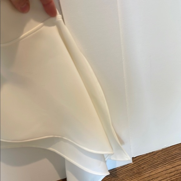 Carolina Herrera White Asymmetrical shirt size 12 - Picture 6 of 7